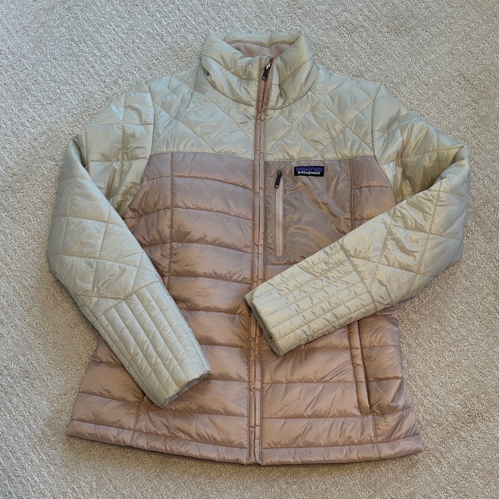 Patagonia Women's Beige and Light Brown Puffer Jacket